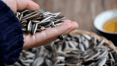 每个爱“嗑”瓜子的人,血压、血管、皮肤都在受益