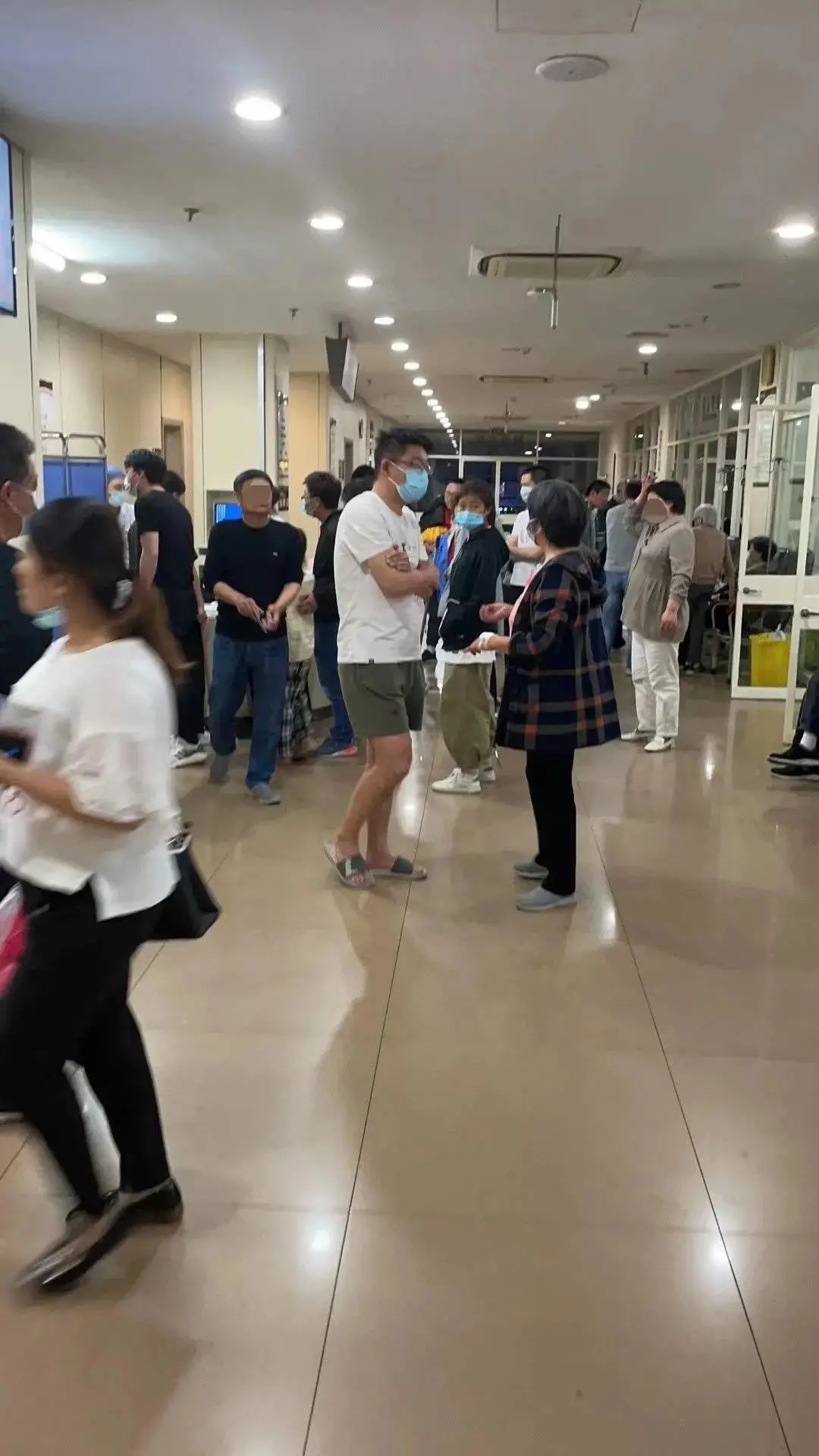 咬人4.webp.jpg