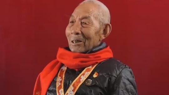 丹心一片 风华百年|刘召云：轻伤不下火线 坚守责任勇担当
