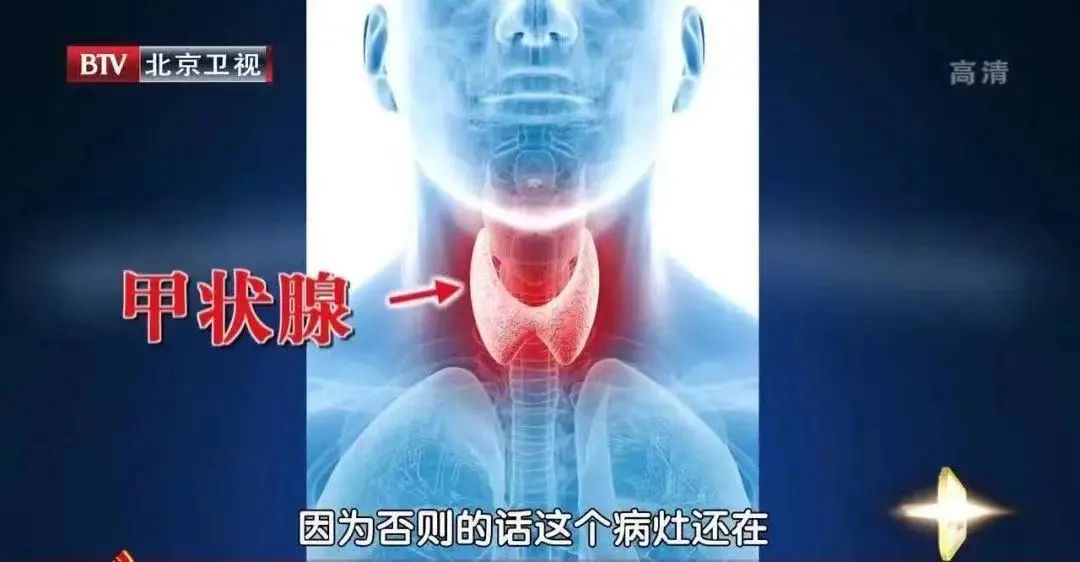 喜欢睡前玩手机的人,这6个危害可能悄然而至!癌症、痴呆,都与它有关…