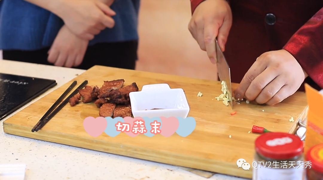 南北两种风味,传统与新式相结合的双味大排学起来~