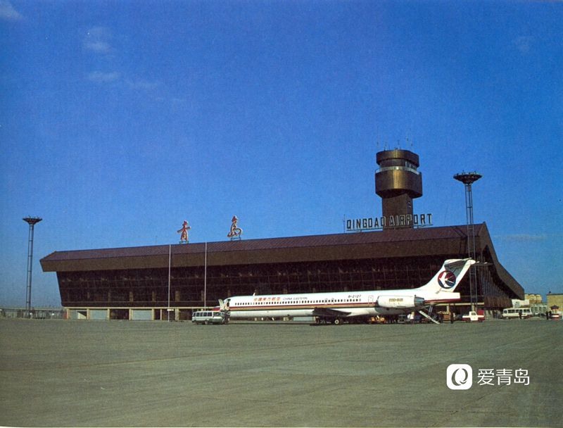 1991年流亭机场全貌 (2).jpg