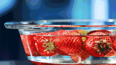 草莓是“最脏的水果”？为何营养专家却推荐吃呢？！