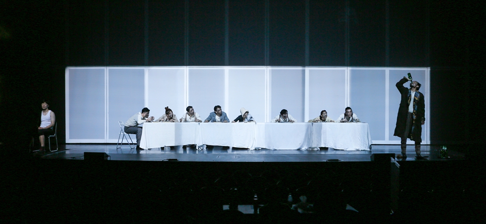 2022抓马戏剧节开幕《红与黑》燃起戏剧热