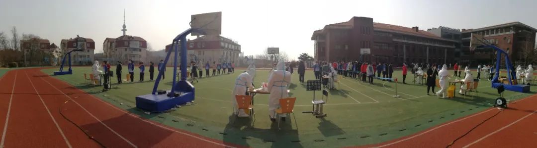 井然有序!青岛各学校开始新的一周教学活动