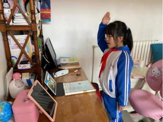 同心战疫！“云”端升旗仪式，有力量！