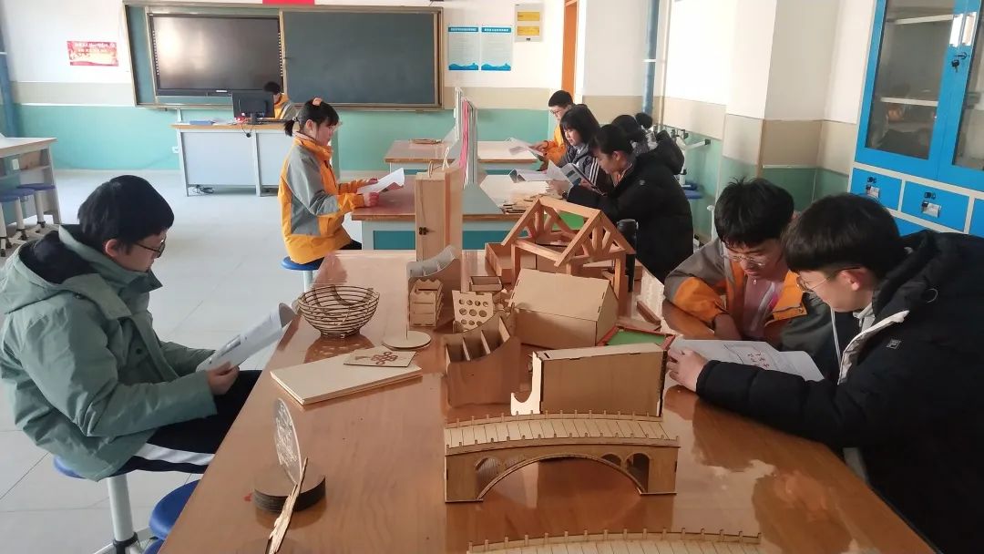 相约六十八——打造科技创新特色教育