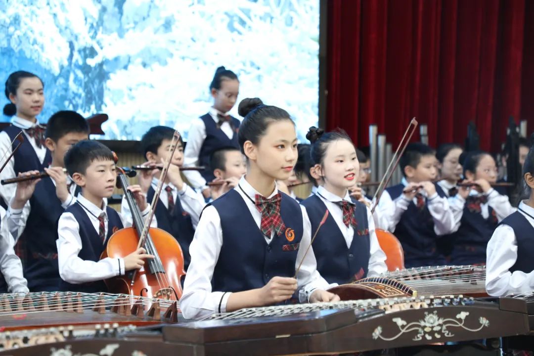 青岛高质量推进集团化办学，推动基础教育优质均衡发展