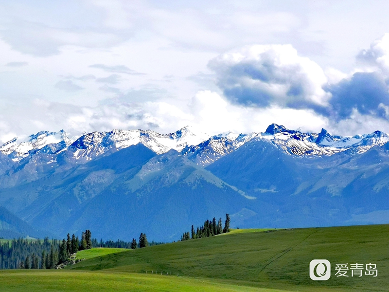 行走中的风景：穿行山脊上的莽原 来喀拉峻感受原始的自然之美
