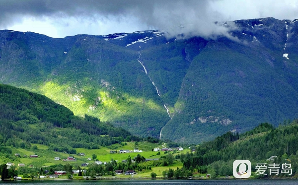 行走中的风景:哈当厄尔峡湾巡游 感受田园牧歌般的静谧世界