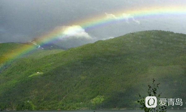 行走中的风景:哈当厄尔峡湾巡游 感受田园牧歌般的静谧世界