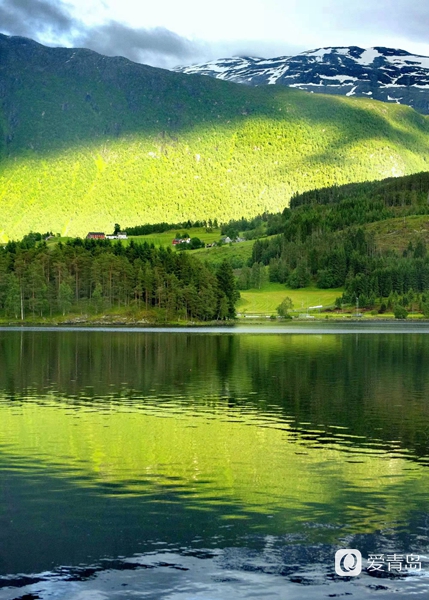 行走中的风景:哈当厄尔峡湾巡游 感受田园牧歌般的静谧世界