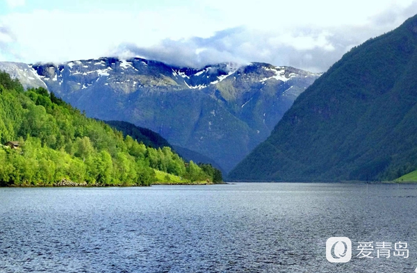 行走中的风景:哈当厄尔峡湾巡游 感受田园牧歌般的静谧世界
