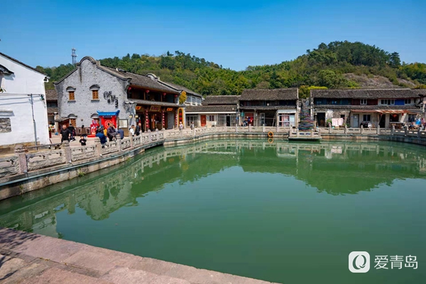 行走中的风景：漫步浙东第一古街 感受千年前的繁华