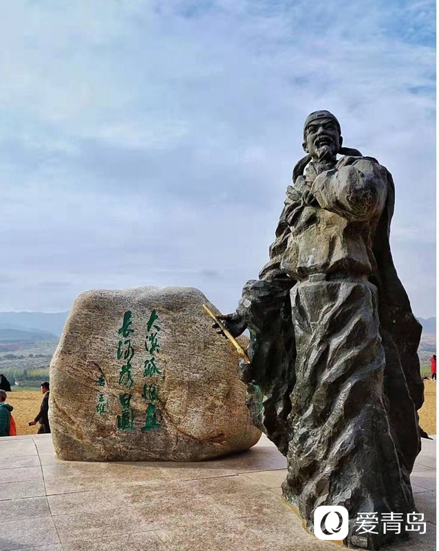 行走中的风景:大漠无疆长河长 驼铃声声美酒香