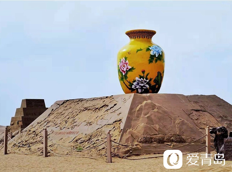 行走中的风景：大漠无疆长河长 驼铃声声美酒香