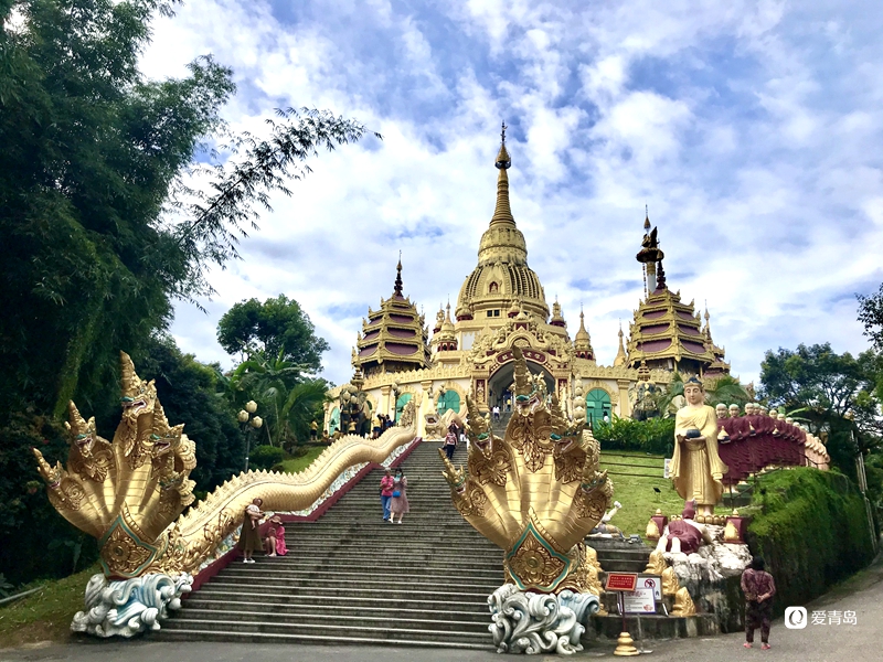 行走中的风景:云南边陲小城 领略异域风情