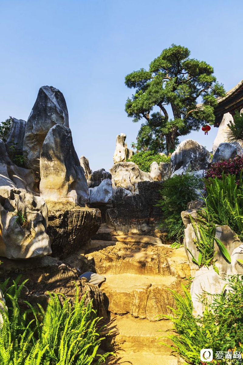 行走中的风景：时光停驻于此 山清水秀的边陲小镇