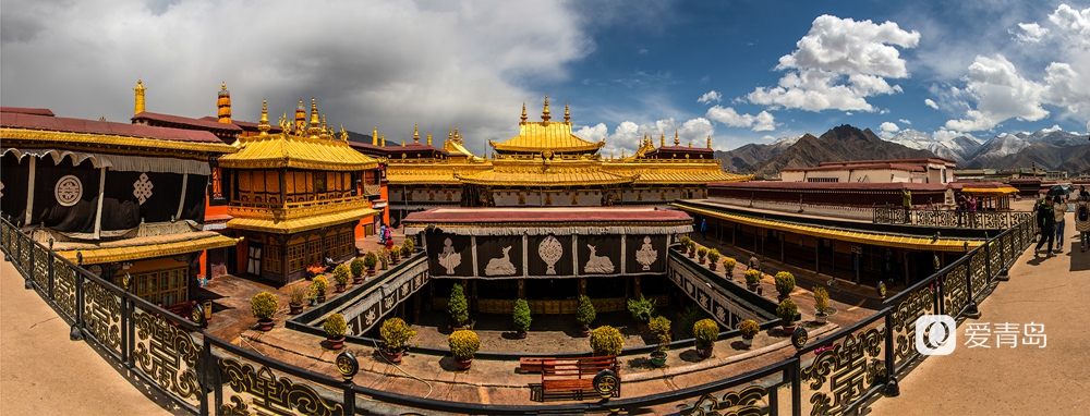 行走中的风景:在世界屋脊 邂逅被桃花唤醒的春天