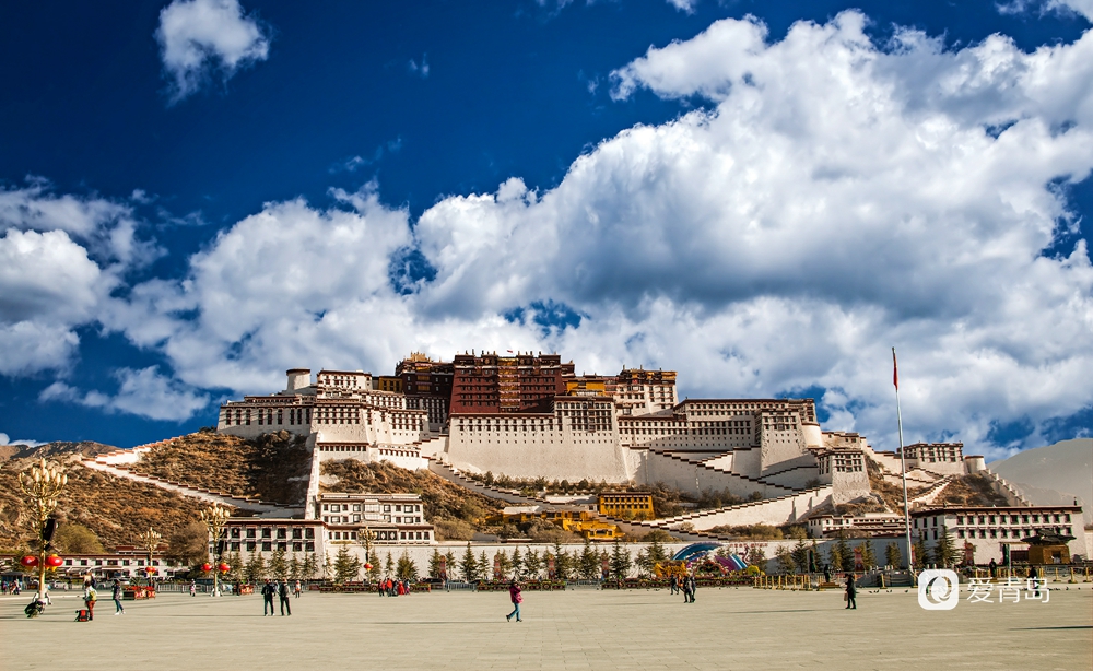 行走中的风景:在世界屋脊 邂逅被桃花唤醒的春天