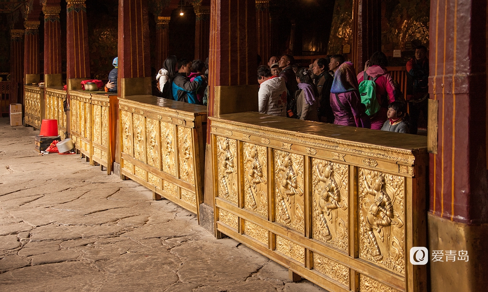 行走中的风景:在世界屋脊 邂逅被桃花唤醒的春天