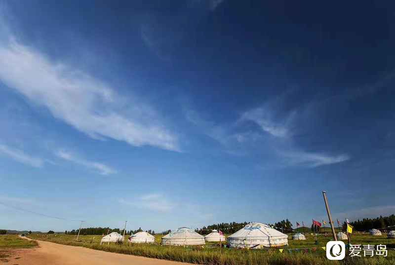 行走中的风景:沉醉在锡盟的绚丽红霞中