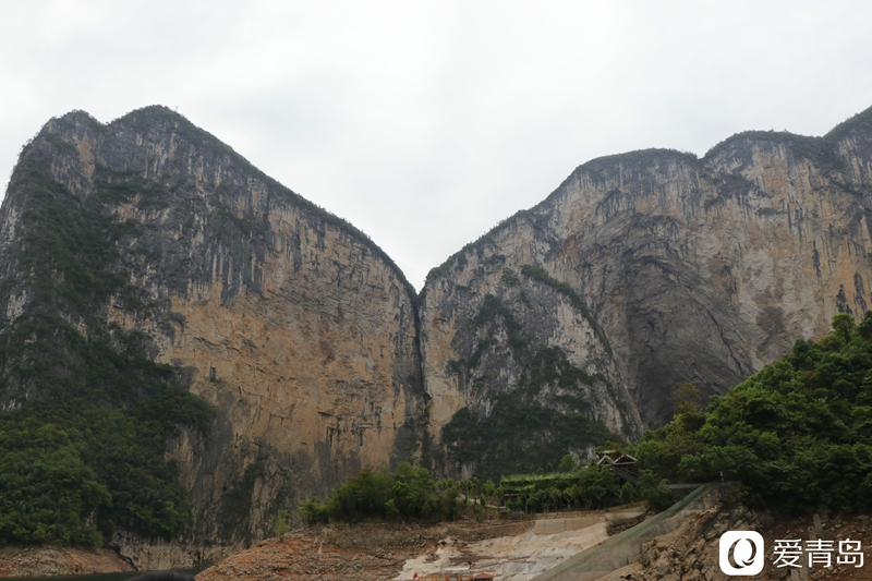 行走中的风景:穿行地心谷,藏在峡谷中的世外桃源