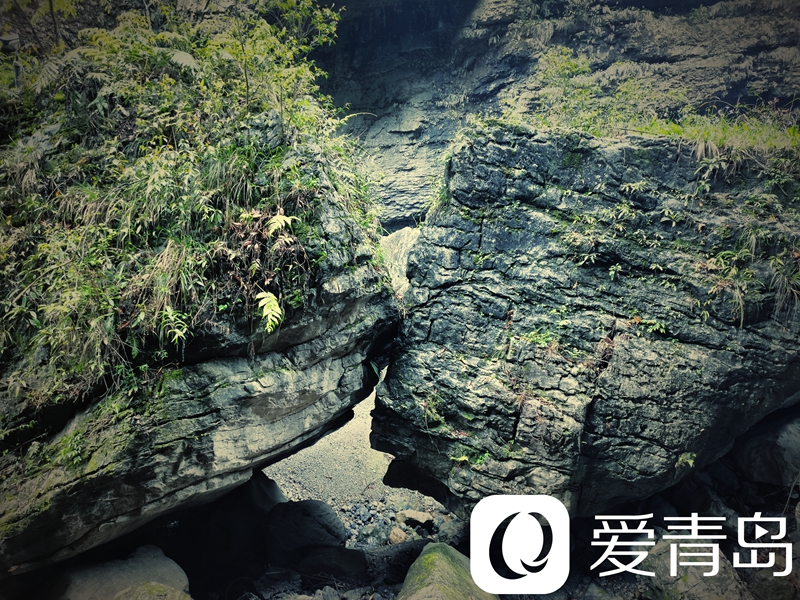 行走中的风景:穿行地心谷,藏在峡谷中的世外桃源