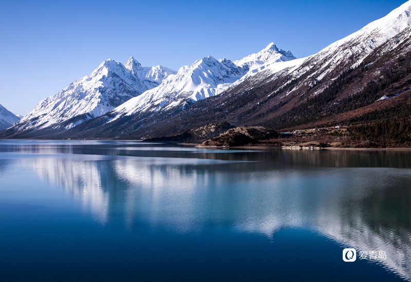 行走中的风景：扛着相机入西藏 闯进雪山和桃花的世界