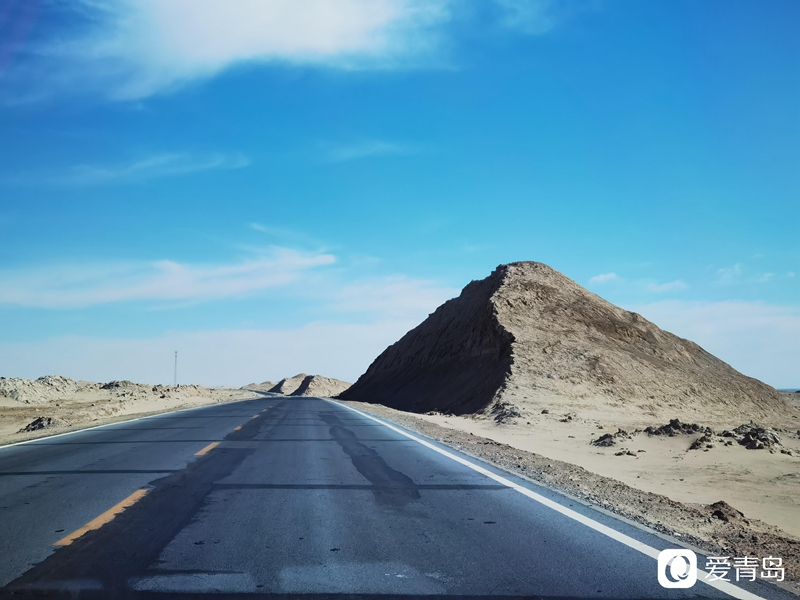 行走中的风景:观水绝美上丹霞 赏纯洁天空之境