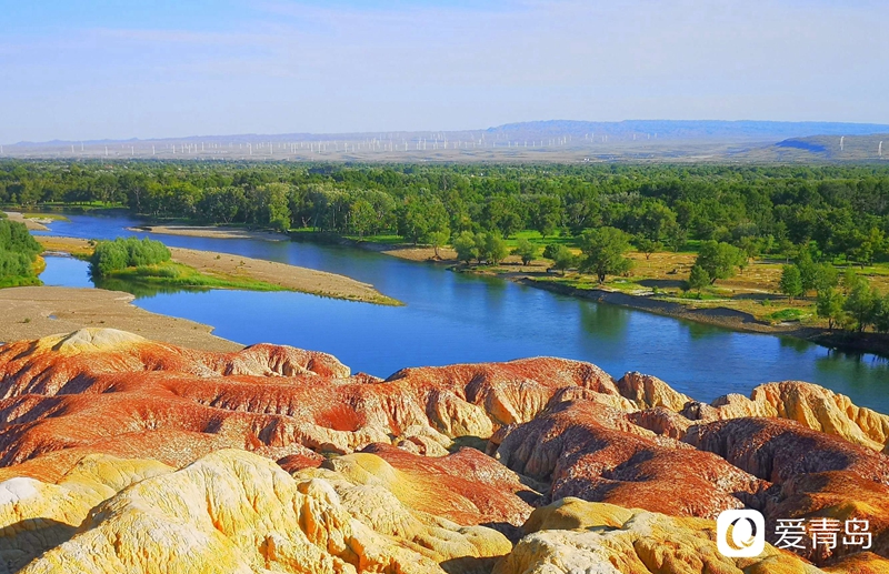 行走中的风景:绝美绚丽五彩滩柔情与苍劲的完美融合