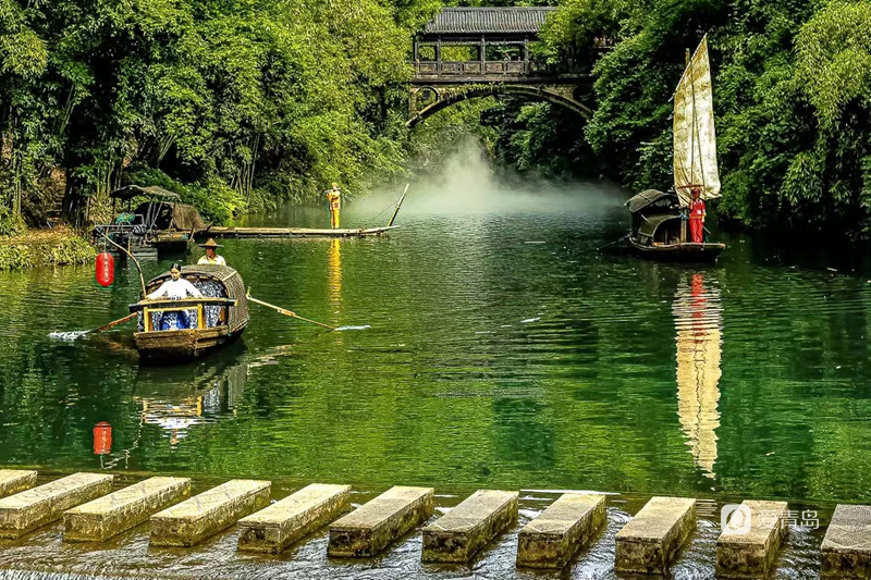 行走中的风景: 巴风楚韵 烟雨三峡