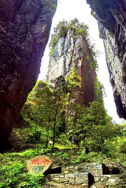 行走中的风景:施恩峡谷大冒险 北纬30°的自然馈赠