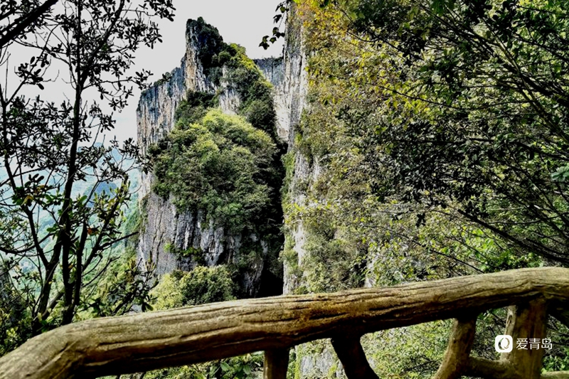 行走中的风景:施恩峡谷大冒险 北纬30°的自然馈赠