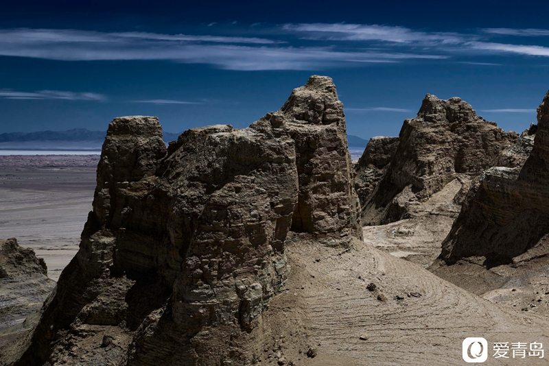 行走中的风景：风光无限青海行 揭秘戈壁深处的“恶魔之眼”