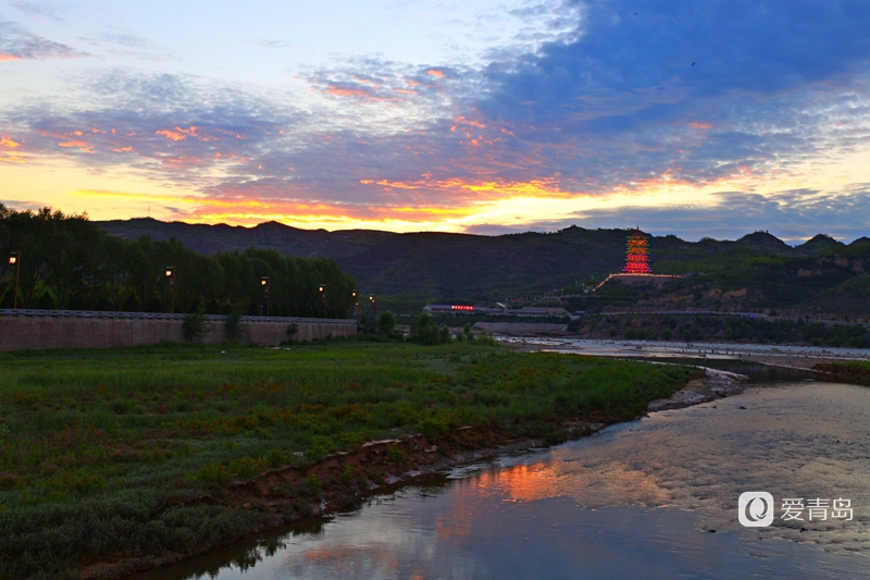 行走中的风景: 品华夏文明 游俊美山西